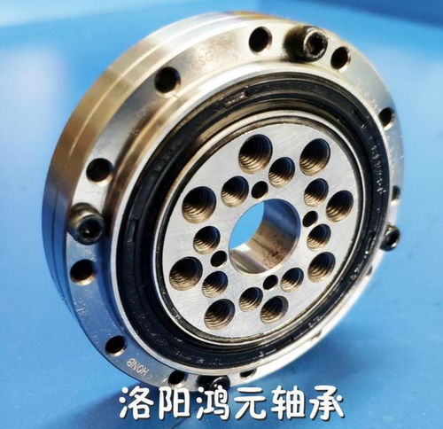 鴻元軸承 精密制造，賦能高端裝備——聚焦交叉滾子軸承、機(jī)器人軸承與YRT轉(zhuǎn)臺(tái)軸承